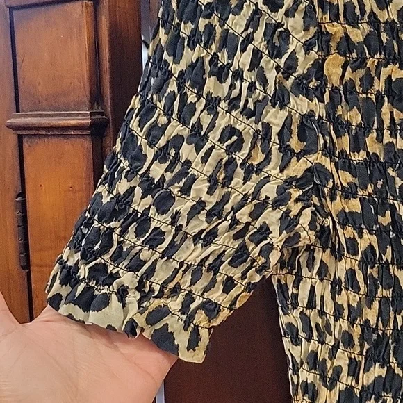 GANNI | Leopard Print Smocked Short Sleeve Peplum Hem top Cotton & Silk - XS - Picture 4 of 12